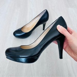 Marc Fisher Sydney Leather Pumps